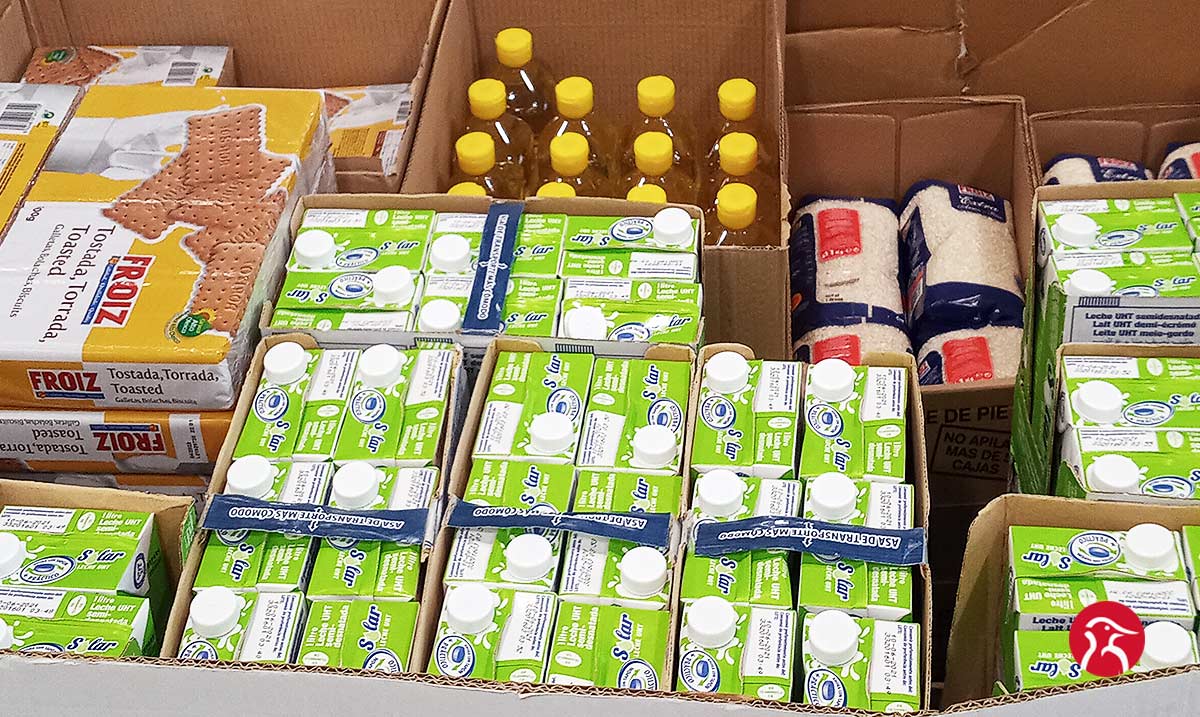 Bricocentro dona 14.000 kilos ó Banco de Alimentos Bricocentro dona 14.000 kilos ó Banco de Alimentos