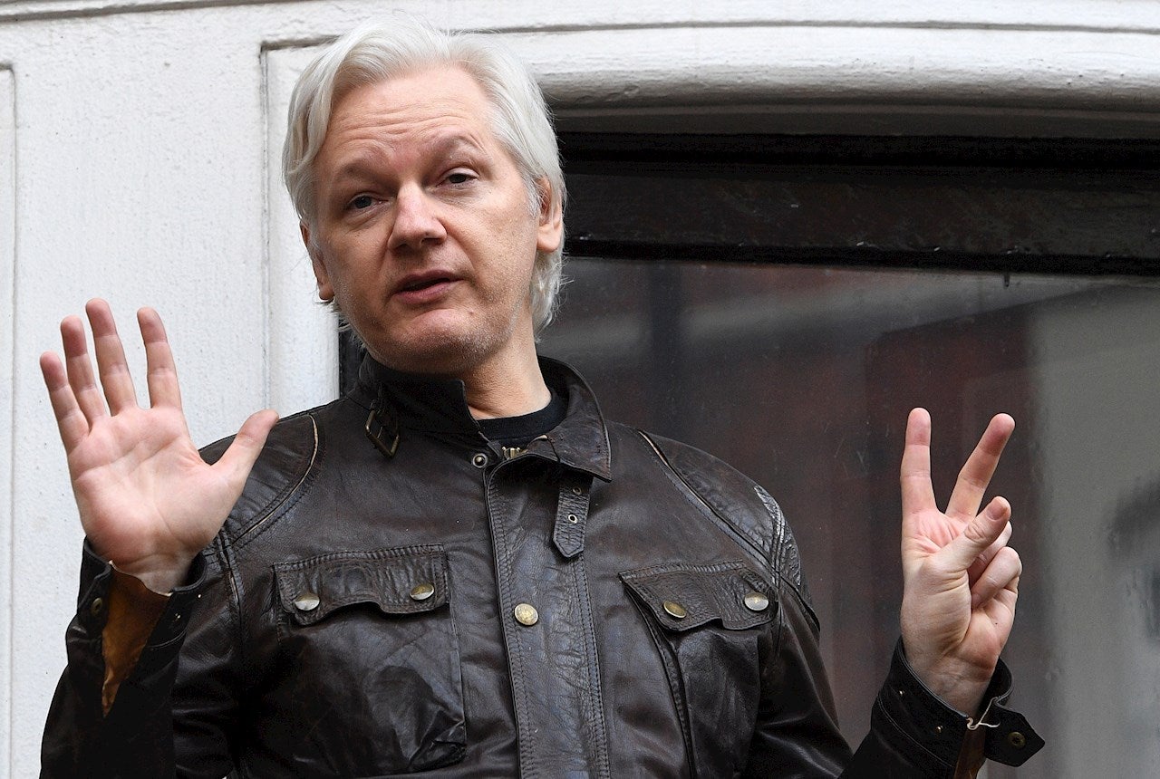 Julian Assange no será extraditado inmediatamente, según la justicia británica Julian Assange no será extraditado inmediatamente, según la justicia británica