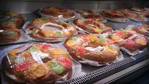 Tertulia Gastronómica de Onda Cero Vega Baja con Tony Pérez acerca del final de las tradiciones navideñas Roscon