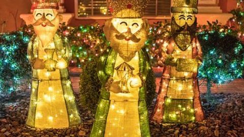 Los concellos organizan cabalgatas alternativas