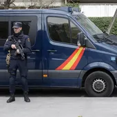 La Policía Nacional detuvo a 4 personas por robo con violencia La Policía Nacional detuvo a 4 personas por robo con violencia