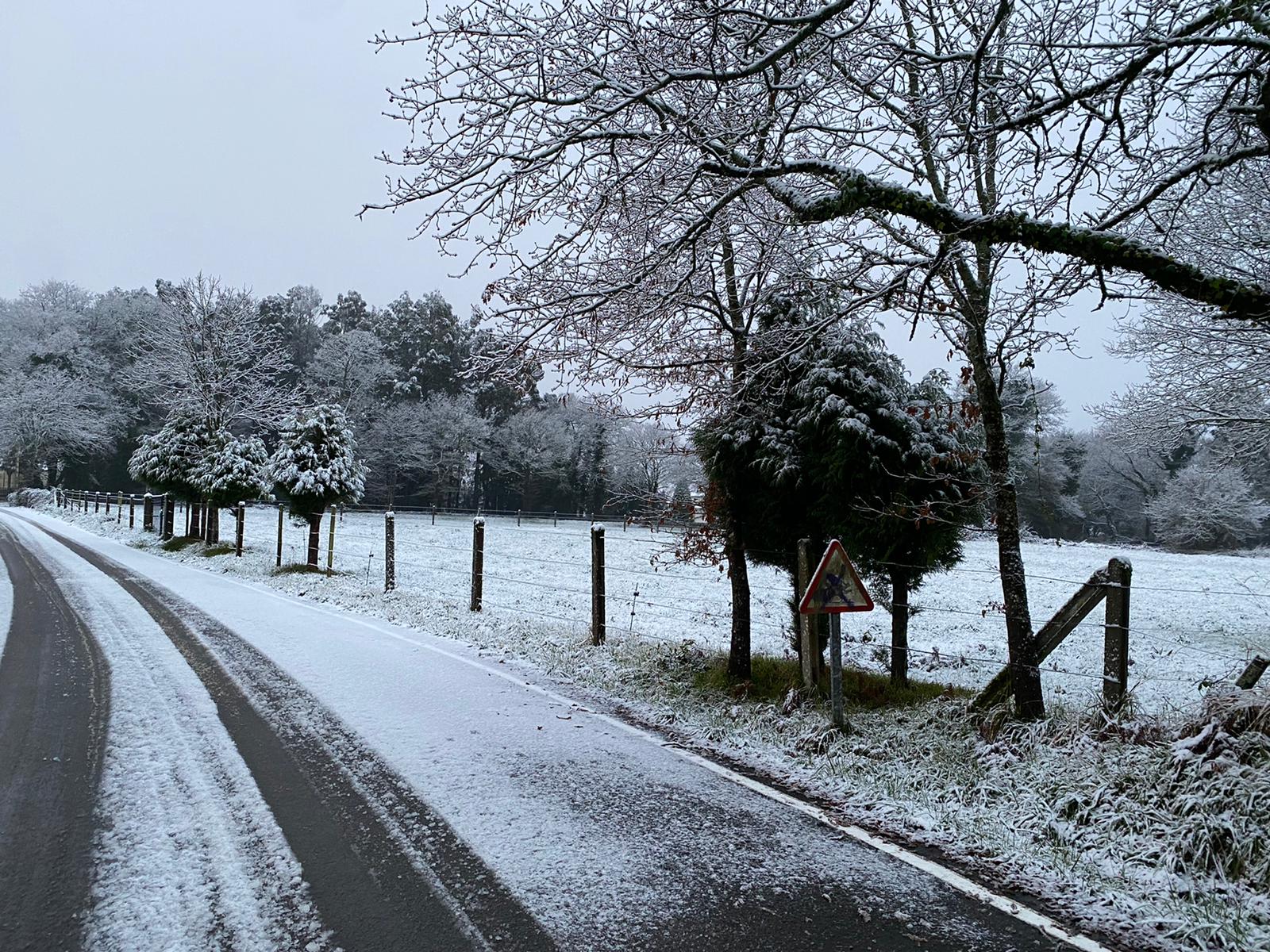 El frío congela buena parte de Galicia El frío congela buena parte de Galicia