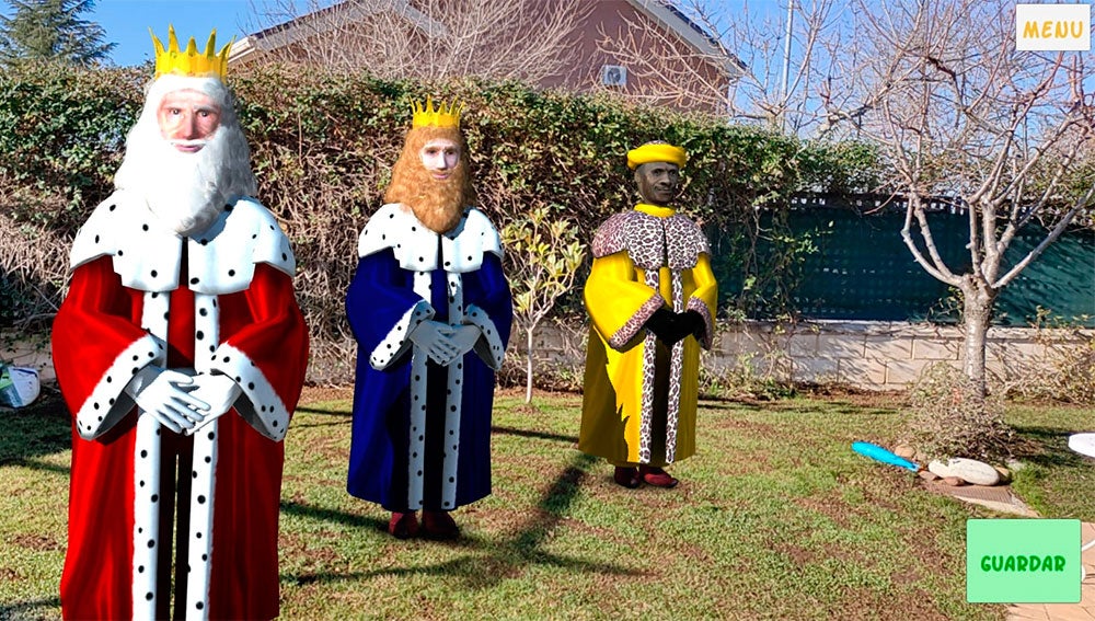 Cabalgata de Reyes con recorrido secreto, sin público y con saludo real televisado Cabalgata de Reyes con recorrido secreto, sin público y con saludo real televisado