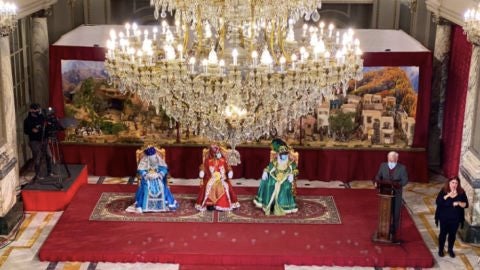 Recepci&oacute;n a los Reyes Magos en el Sal&oacute;n de Cristal