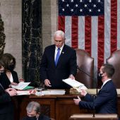El Congreso de Estados Unidos certifica la victoria de Biden y Harris tras el asalto al Capitolio