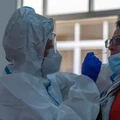 Cribado masivo con test de antígenos Cribado masivo con test de antígenos