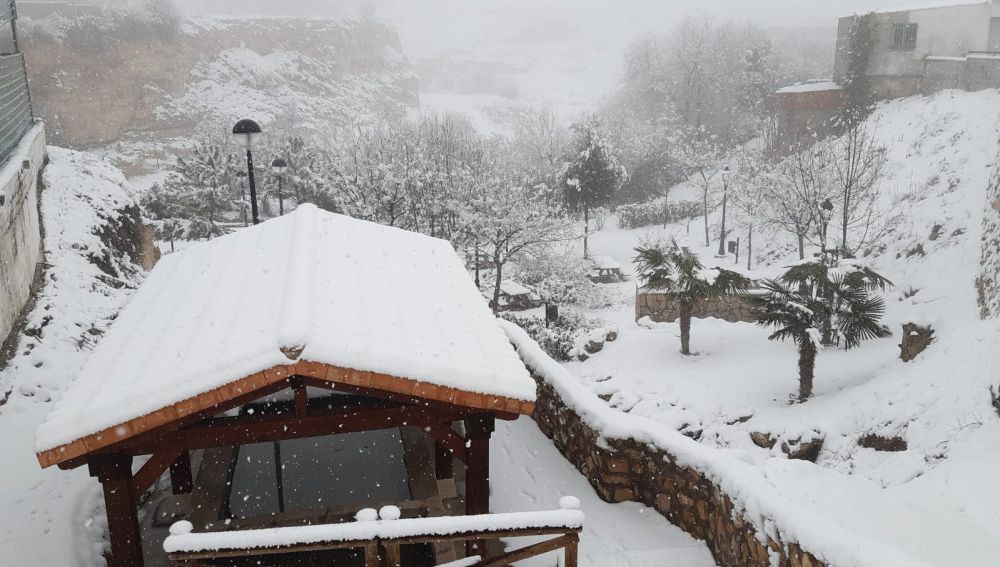 En el casco urbano se acumulan entre 30 y 50 centímetros de nieve 