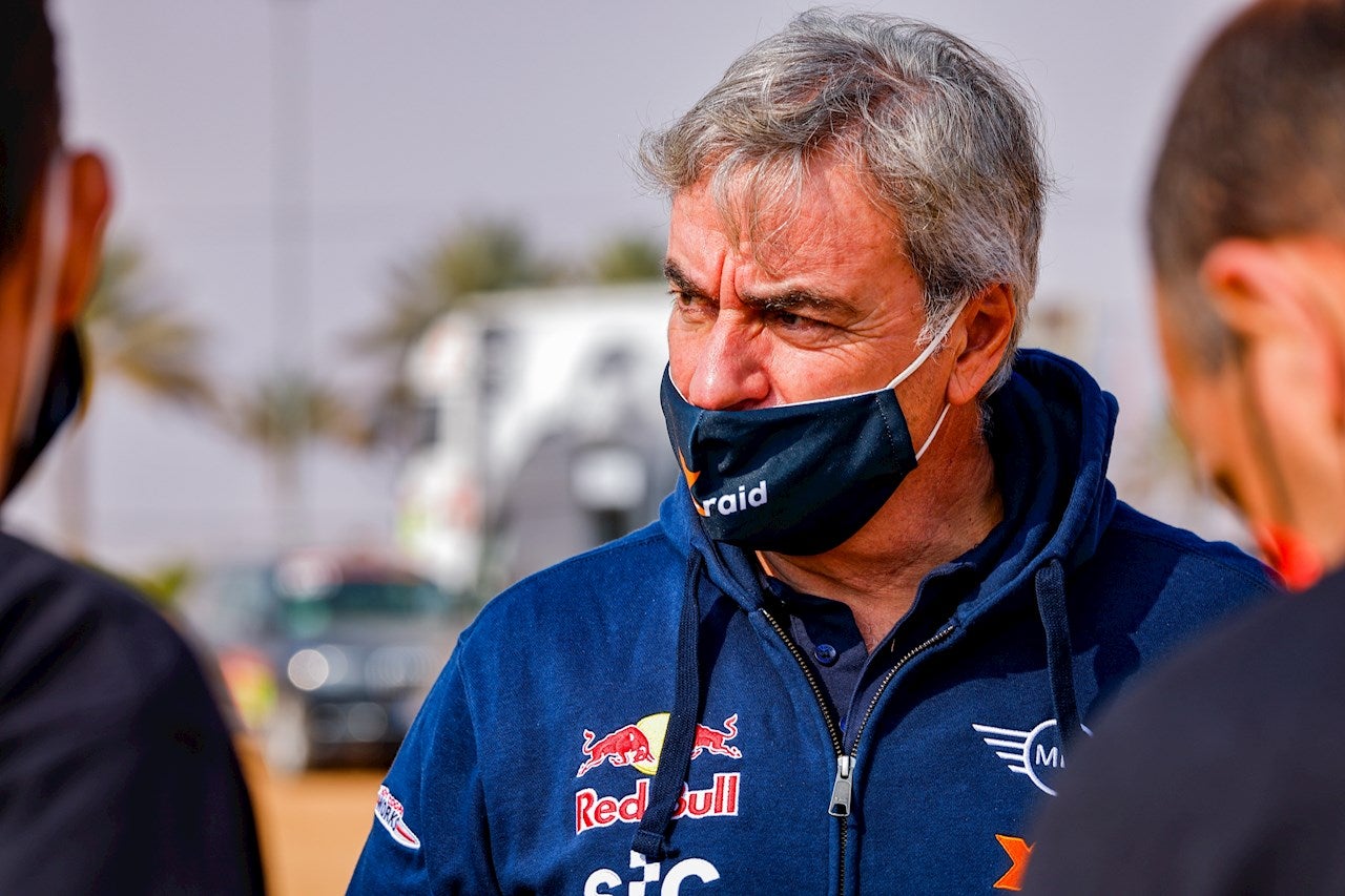 Carlos Sainz: "No voy a buscar excusas, no hemos sabido entender la filosofía de este año" Carlos Sainz: "No voy a buscar excusas, no hemos sabido entender la filosofía de este año"