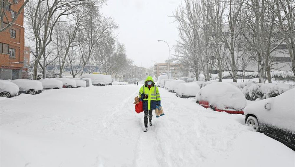 Nieve en Madrid, carreteras cortadas y estado del tráfico por el temporal filomena en España | Onda Cero Radio