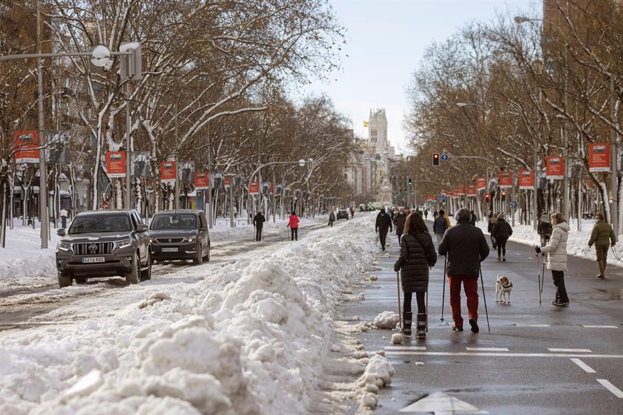 Las caídas por el hielo llenan las urgencias de Madrid Las caídas por el hielo llenan las urgencias de Madrid