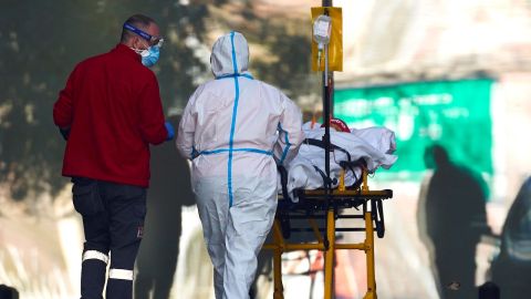 Nuevas medidas en Valencia y Galicia, restricciones en Madrid, Castilla - La Mancha, Murcia, ampliaci&oacute;n de los ERTE y &uacute;ltimas noticias de la Covid-19 en Espa&ntilde;a