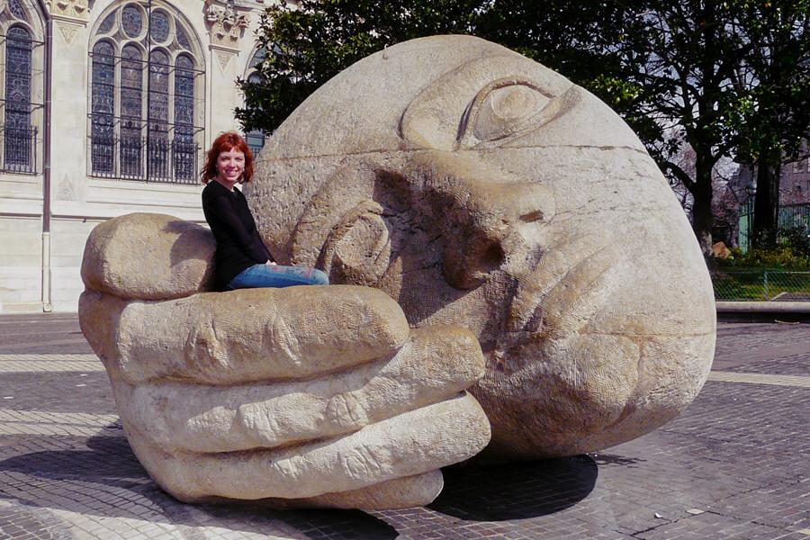Parques con dragones y espejos que hacen diferente a Paris Parques con dragones y espejos que hacen diferente a Paris