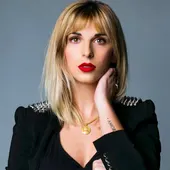 Adriana Sanz, consejera de moda. Adriana Sanz, consejera de moda.