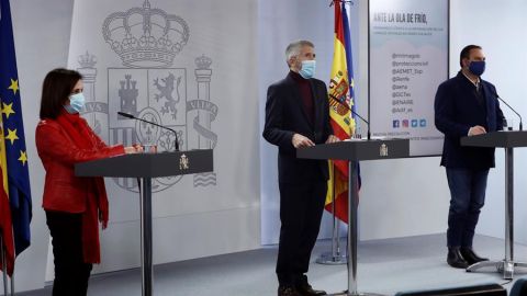 El ministro del Interior, Fernando Grande-Marlaska; la ministra de Defensa, Margarita Robles; y el ministro de Transportes, Jos&eacute; Luis &Aacute;balos. 