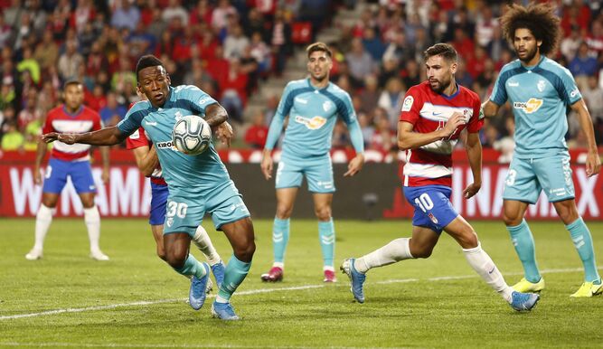 El Granada CF recibe hoy al Atlético Osasuna en Los Cármenes con el objetivo de conseguir la octava victoria en Liga de la temporada. Onda Deportiva Granada 12/01/2021 El Granada CF recibe hoy al Atlético Osasuna en Los Cármenes con el objetivo de conseguir la octava victoria en Liga de la temporada. Onda Deportiva Granada 12/01/2021