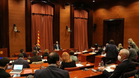 Els partits es van reunir al desembre per abordar les eleccions del 14 de febrer.