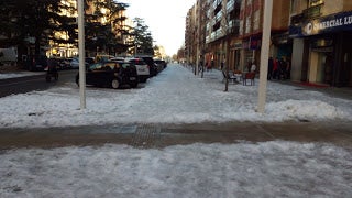 Huesca en Bici critica la tardanza del Ayuntamiento en limpiar de nieve los carriles bici Huesca en Bici critica la tardanza del Ayuntamiento en limpiar de nieve los carriles bici
