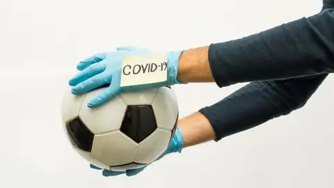 Varios jugadores del Orihuela CF han dado positivo por Covid-19 Covid