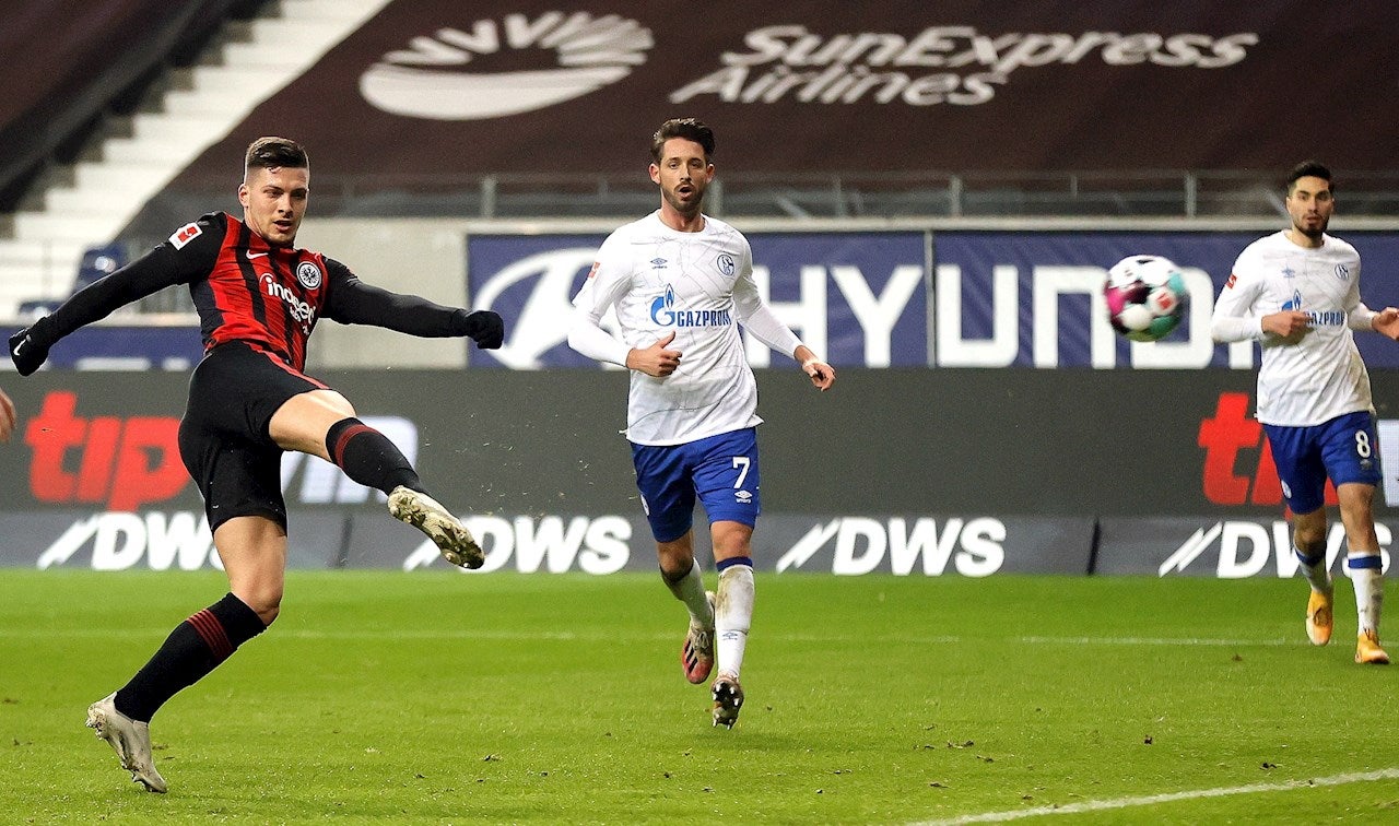 Jovic y Zidane no hablaban el mismo idioma en el Real Madrid Jovic y Zidane no hablaban el mismo idioma en el Real Madrid