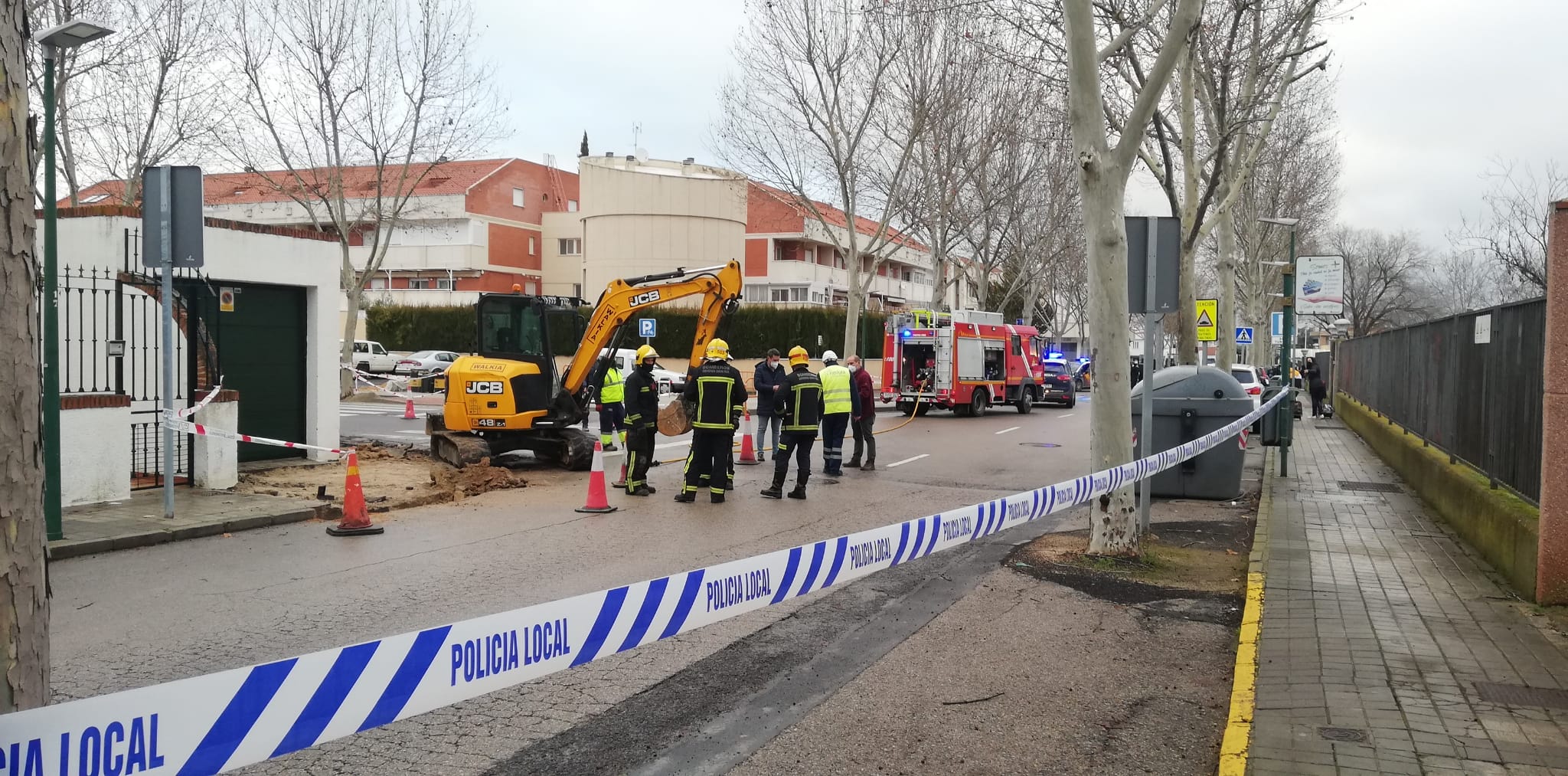 Un escape de gas obliga a desalojar el Colegio José María de la Fuente de Ciudad Real Un escape de gas obliga a desalojar el Colegio José María de la Fuente de Ciudad Real