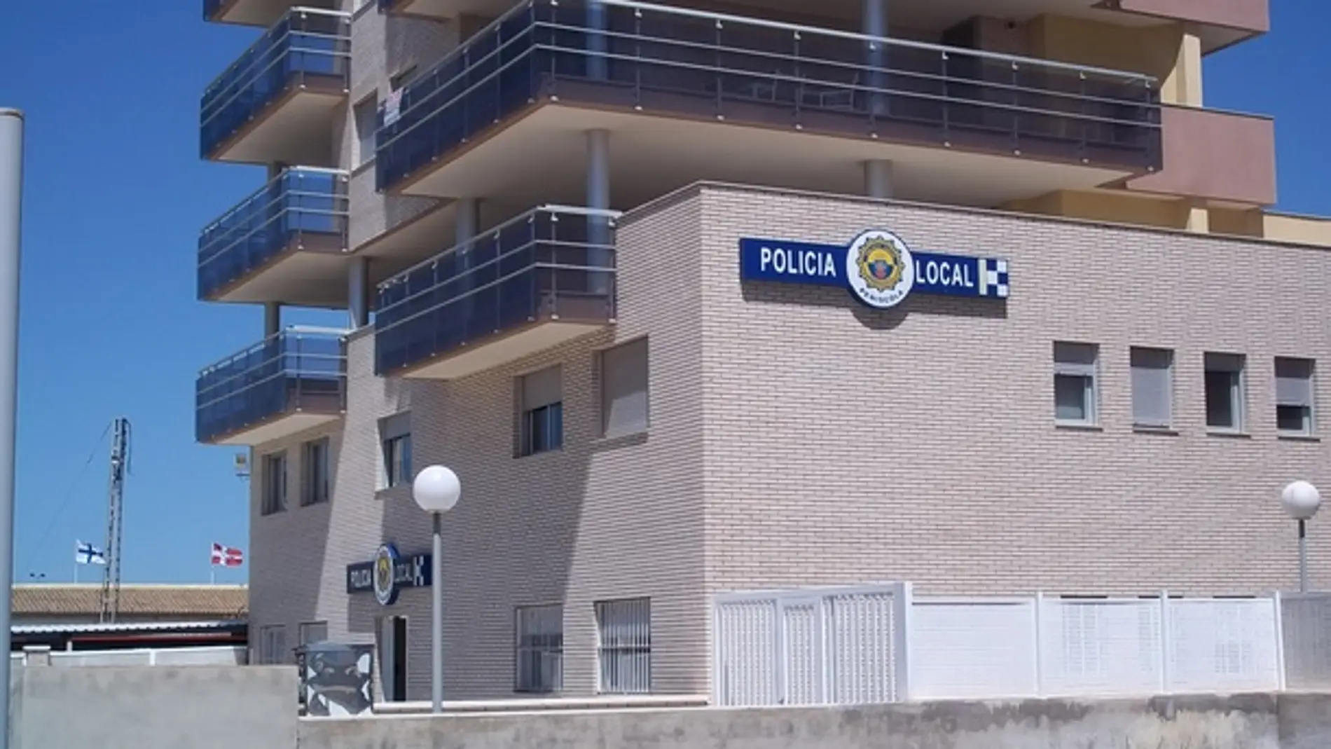 Imagen de archivo del edificio de la Policía Local de Peñíscola. 