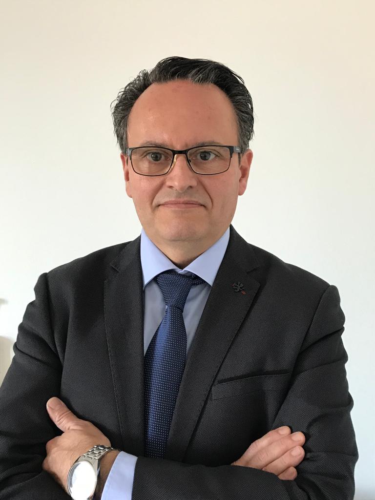 Los ingresos hospitalarios por coronavirus dificultan la actividad quirúrgica en el CHUAC Los ingresos hospitalarios por coronavirus dificultan la actividad quirúrgica en el CHUAC