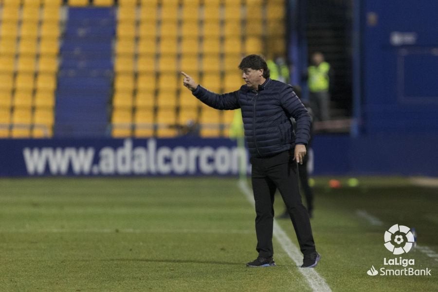 Alejandro Menéndez regresa a Asturias al frente del Albacete Alejandro Menéndez regresa a Asturias al frente del Albacete