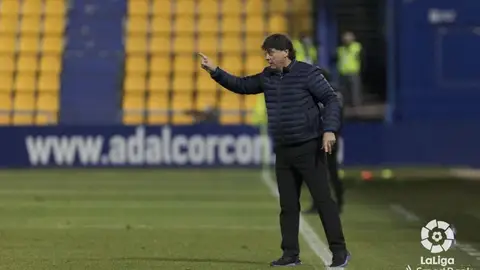 Alejandro Menéndez, entrenador del Albacete. Alejandro Menéndez, entrenador del Albacete.