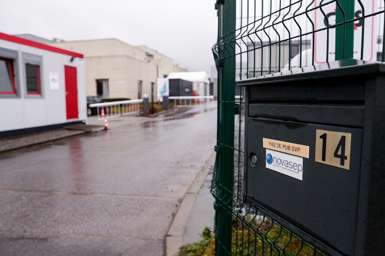 Bruselas crea un mecanismo para controlar la exportación de vacunas si no recibe las dosis acordadas Bruselas crea un mecanismo para controlar la exportación de vacunas si no recibe las dosis acordadas