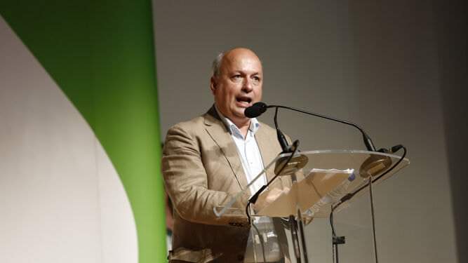 Manuel Martín Montero: " Está siendo una Campaña atípica en Salobreña con el PSOE dividido y algunos partidos haciendo propuestas imposibles " Manuel Martín Montero: " Está siendo una Campaña atípica en Salobreña con el PSOE dividido y algunos partidos haciendo propuestas imposibles "