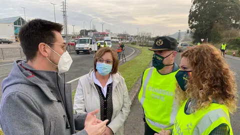 Cierre perimetral de Laredo Controles de la Guardia Civil en los municipios cántabros cerrados