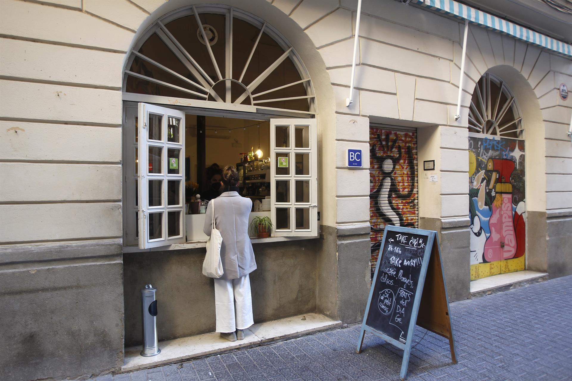 La restauración negocia con el Govern alargar la hora de cierre de los locales La restauración negocia con el Govern alargar la hora de cierre de los locales