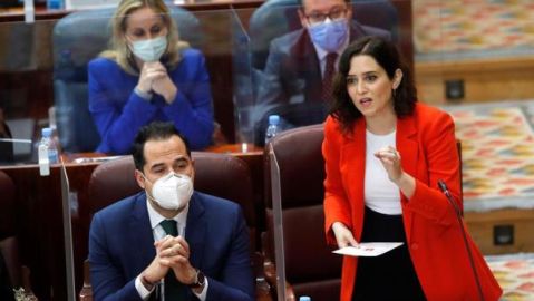 Isabel D&iacute;az Ayuso en la Asamblea de Madrid