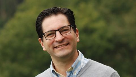 Esteban G&oacute;mez, presidente del Colegio de Enfermer&iacute;a del Principado