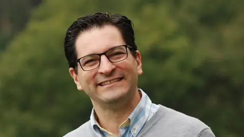 Esteban Gómez, presidente del Colegio de Enfermería del Principado Esteban Gómez, presidente del Colegio de Enfermería del Principado