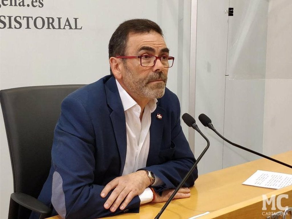 El Pleno del Ayuntamiento de Cartagena solicita la dimisión del portavoz del Grupo Municipal de MC, José López, “tras su segunda condena" El Pleno del Ayuntamiento de Cartagena solicita la dimisión del portavoz del Grupo Municipal de MC, José López, “tras su segunda condena"
