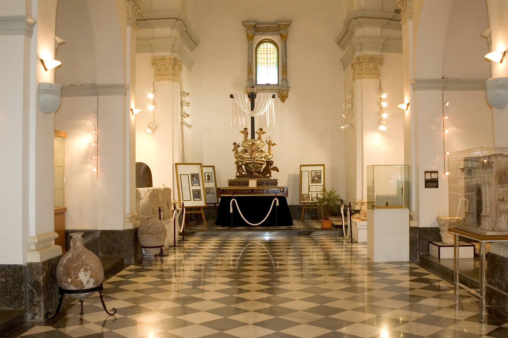 Se comunica el cierre de los museos municipales de Orihuela los viernes desde las 14 horas a las 10 horas del martes siguiente como consecuencia del cierre perimetral los fines de semana de la ciudad de Orihuela Se comunica el cierre de los museos municipales de Orihuela los viernes desde las 14 horas a las 10 horas del martes siguiente como consecuencia del cierre perimetral los fines de semana de la ciudad de Orihuela