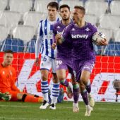 Sergio Canales celebra un gol con el Betis