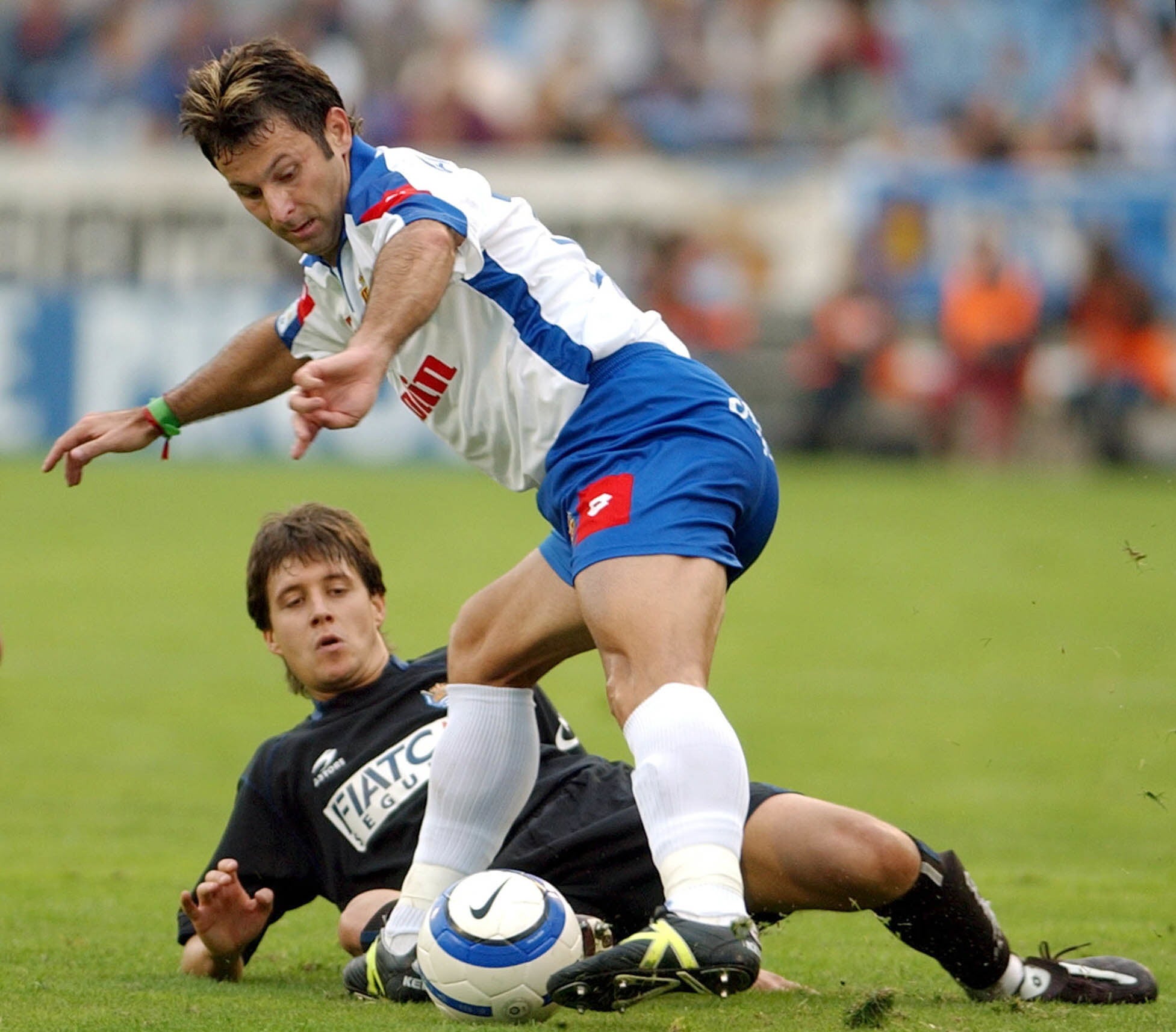 Javi Moreno: "en el fútbol de antes éramos más perros" Javi Moreno: "en el fútbol de antes éramos más perros"