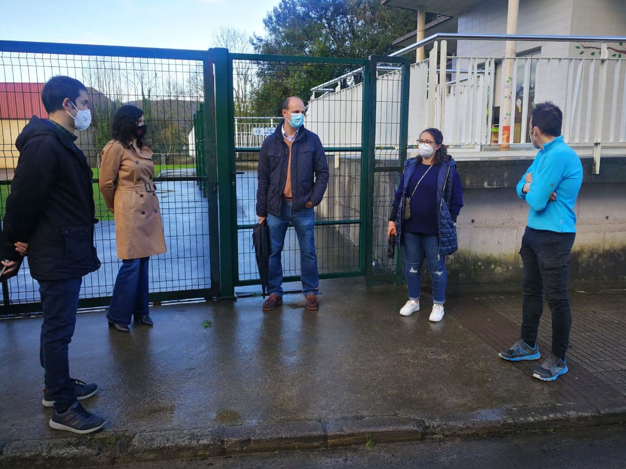 Podemos denuncia la falta de atención a varias familias en la escuela de 0 a 3 de Posada de Llanes Podemos denuncia la falta de atención a varias familias en la escuela de 0 a 3 de Posada de Llanes