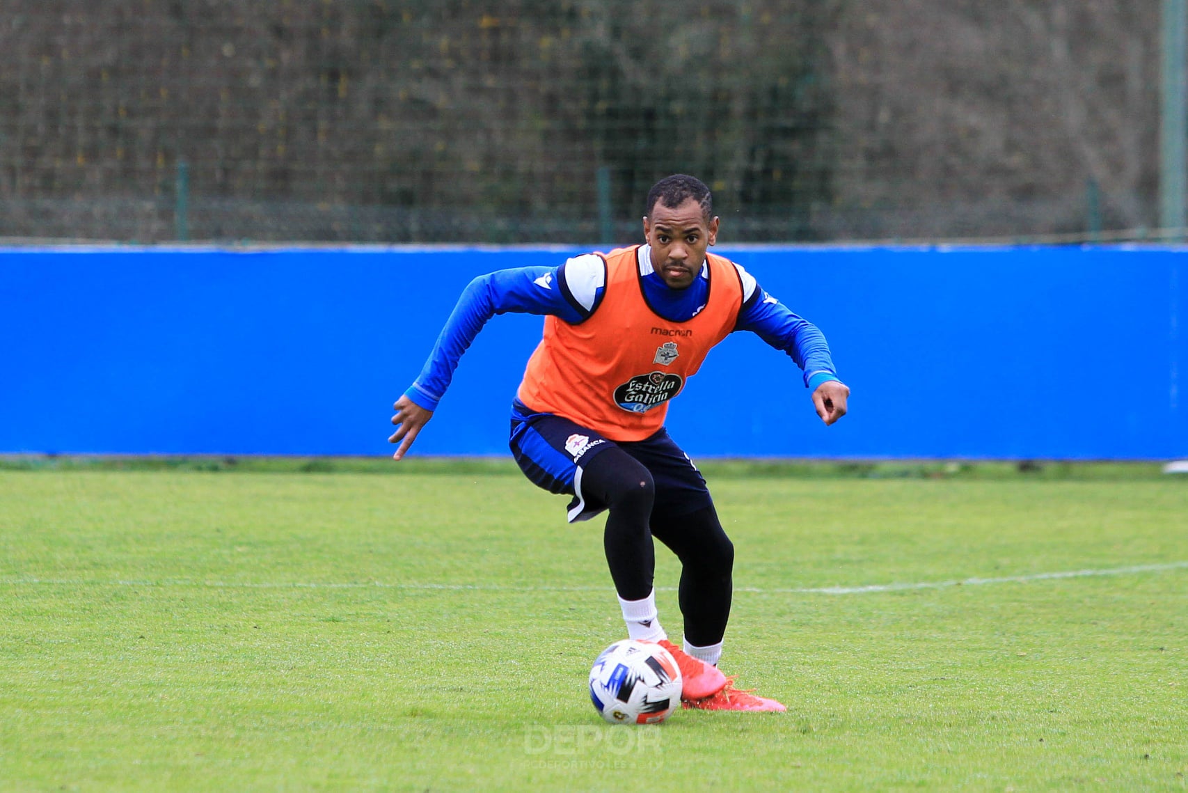 Villasuso rescinde a Rolán y acelera otras salidas, tras conocerse lo qué puede recibir el Dépor por derechos de Televisión Villasuso rescinde a Rolán y acelera otras salidas, tras conocerse lo qué puede recibir el Dépor por derechos de Televisión