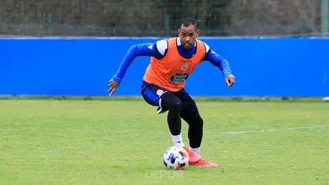 Diego Rolán Dice adiós al Deportivo.