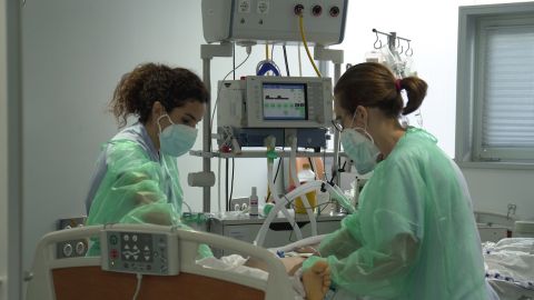 Enfermeras en el Hospital Universitario Marqu&eacute;s de Valdecilla de Santander