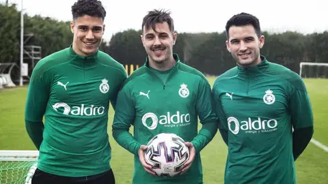 Fichajes de invierno del Racing Los tres fichajes del Racing que han llegado el día 1: Luan Capanni, Álvaro Traver e Isma López