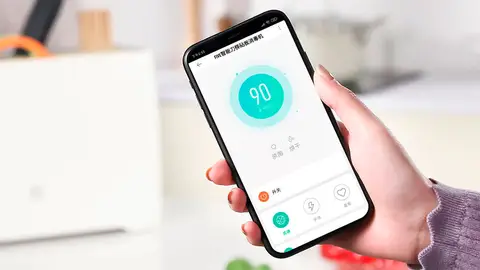 Un dispositivo que se controla desde el móvil Un dispositivo que se controla desde el móvil