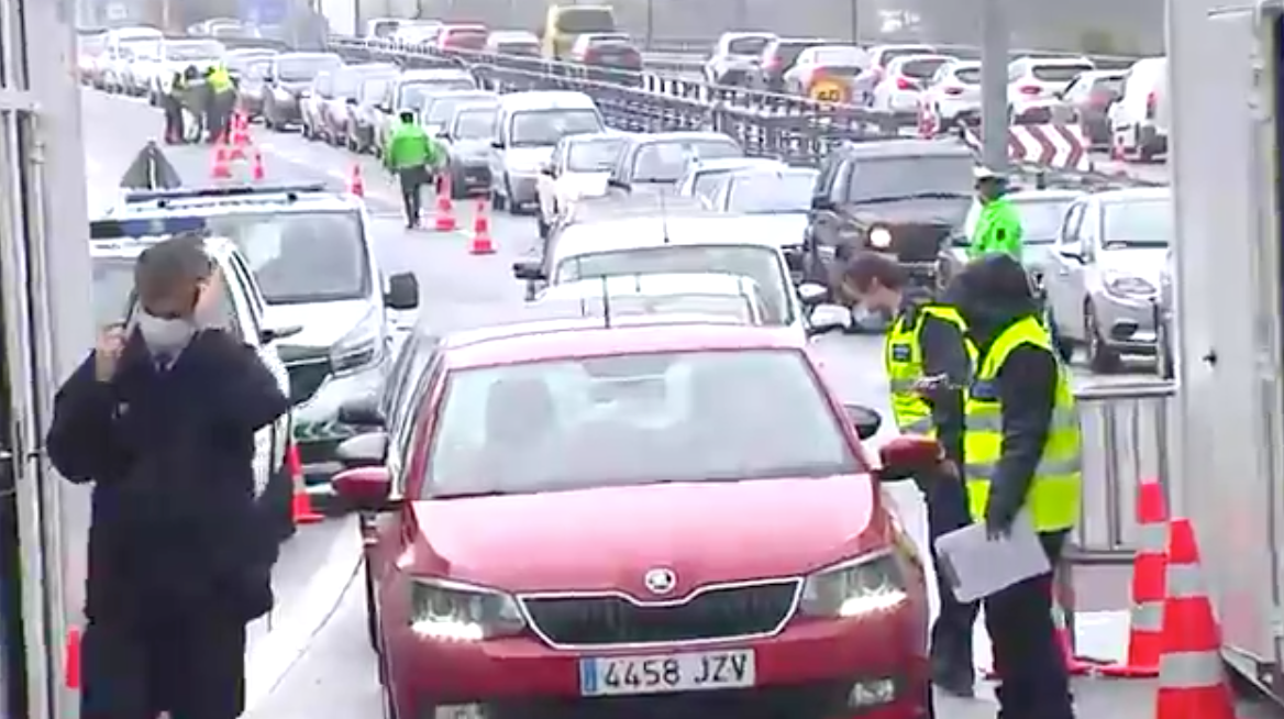 A raia pechada ata xuño. A raia pechada ata xuño.