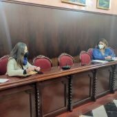 Elena Amaya y Carmen Silva