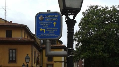 Imagen del camino de Santiago en oviedo