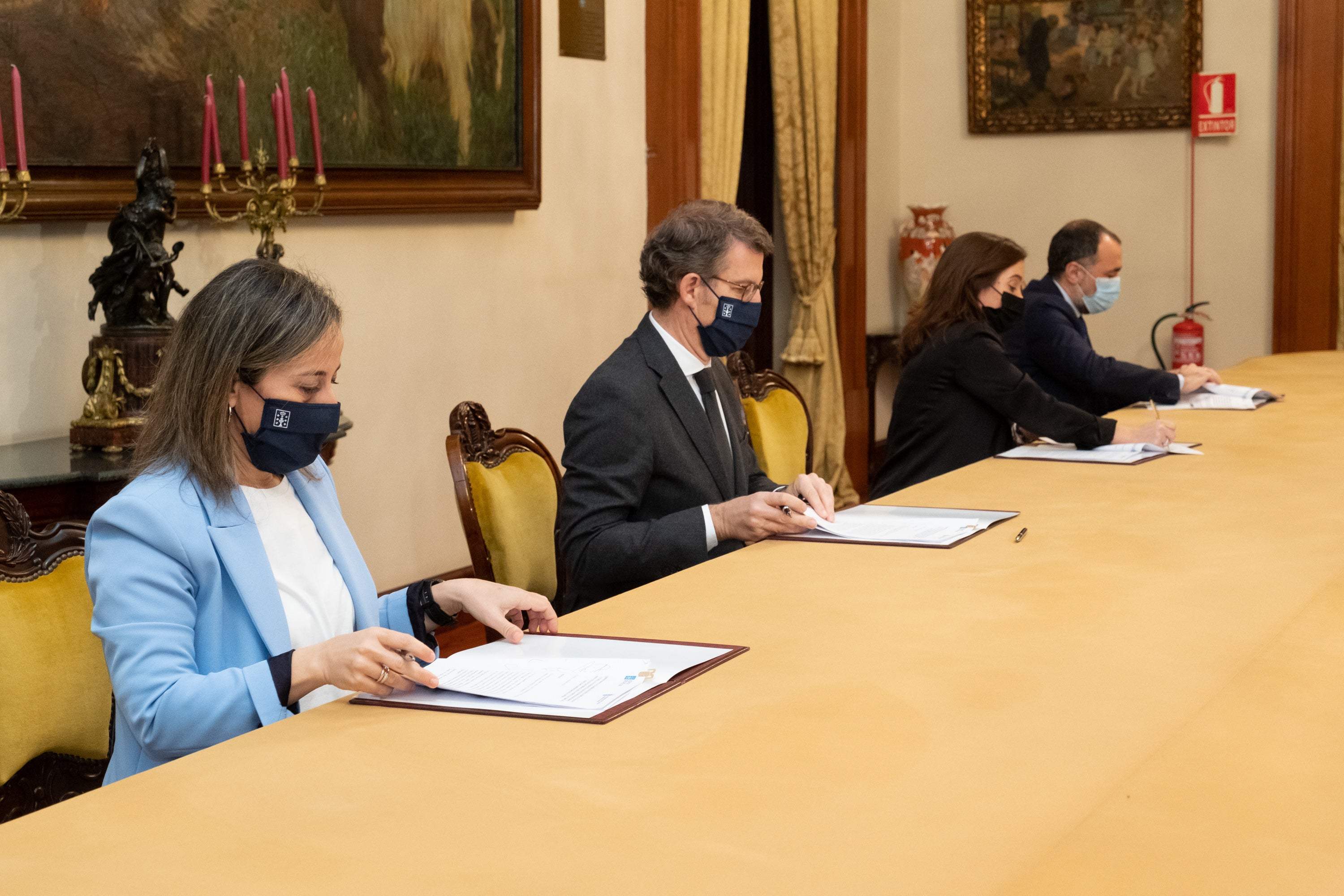 Xunta y Ayuntamiento firman el convenio para ampliar el hospital "para los próximos 50 años" Xunta y Ayuntamiento firman el convenio para ampliar el hospital "para los próximos 50 años"