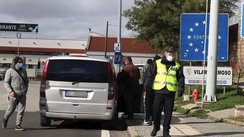 Nuevas medidas y confinamiento en Madrid, Castilla y León, Cataluña y últimas noticias del coronavirus en España hoy Nuevas medidas y confinamiento en Madrid, Castilla y León, Cataluña y últimas noticias del coronavirus en España hoy